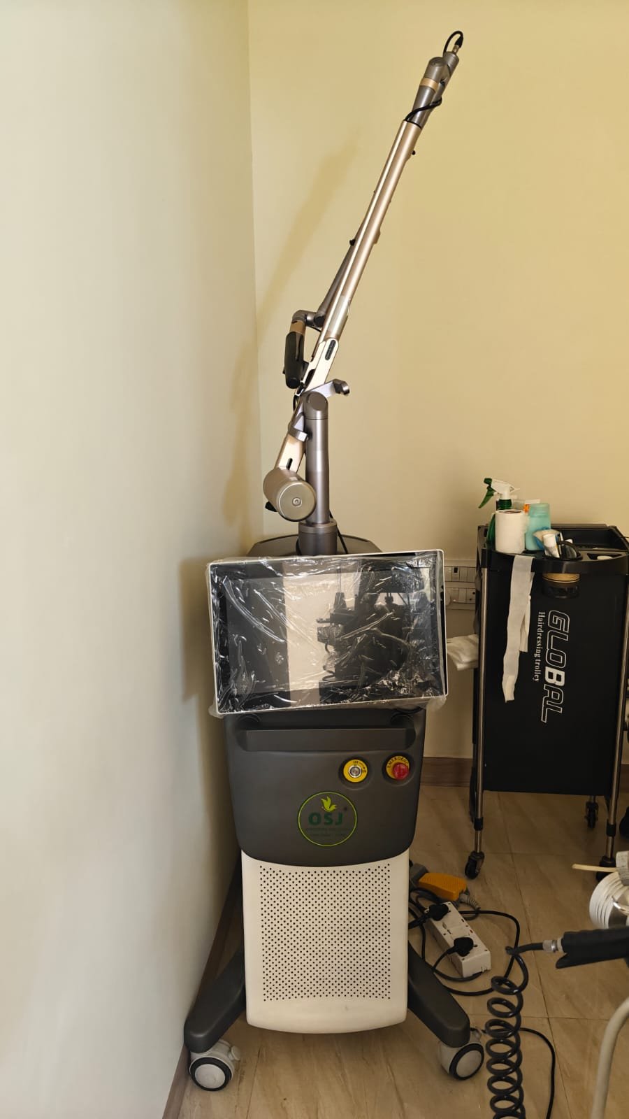 ABL Cosmoglow machine setup 1