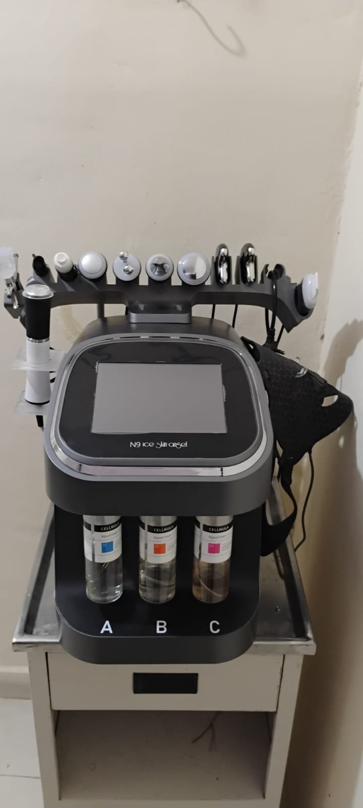 ABL Cosmoglow machine setup 2